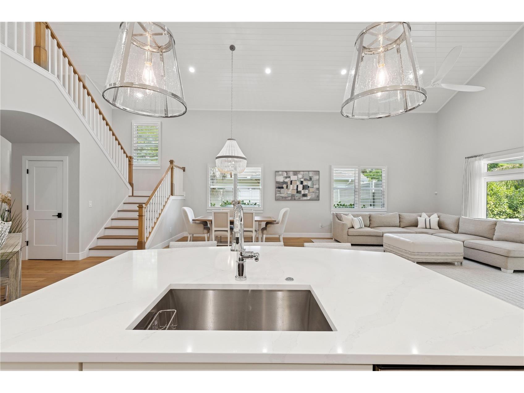 4013 Red Rock Lane Sarasota FL 34231 A4646608 image17