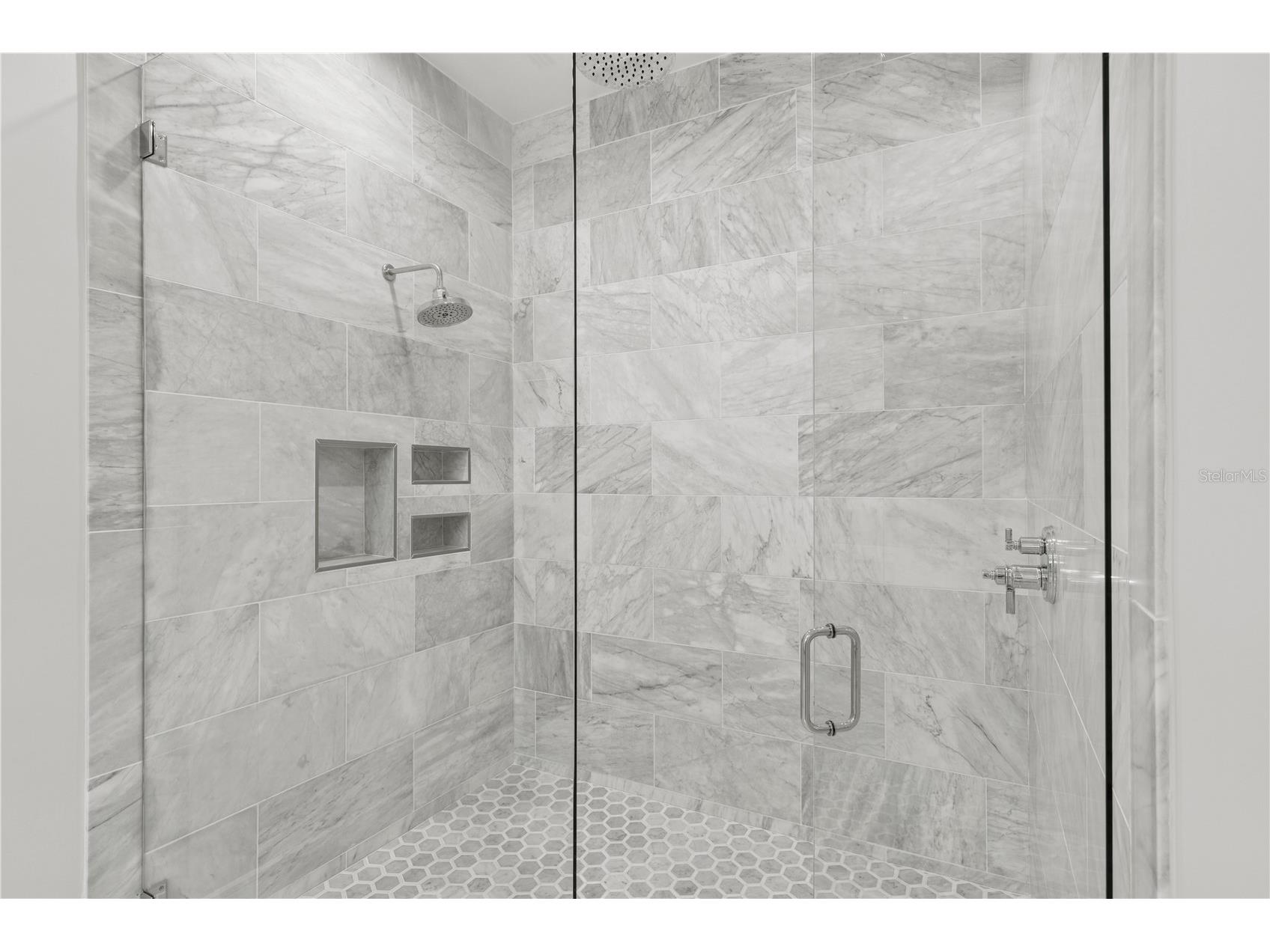 4013 Red Rock Lane Sarasota FL 34231 A4646608 image28