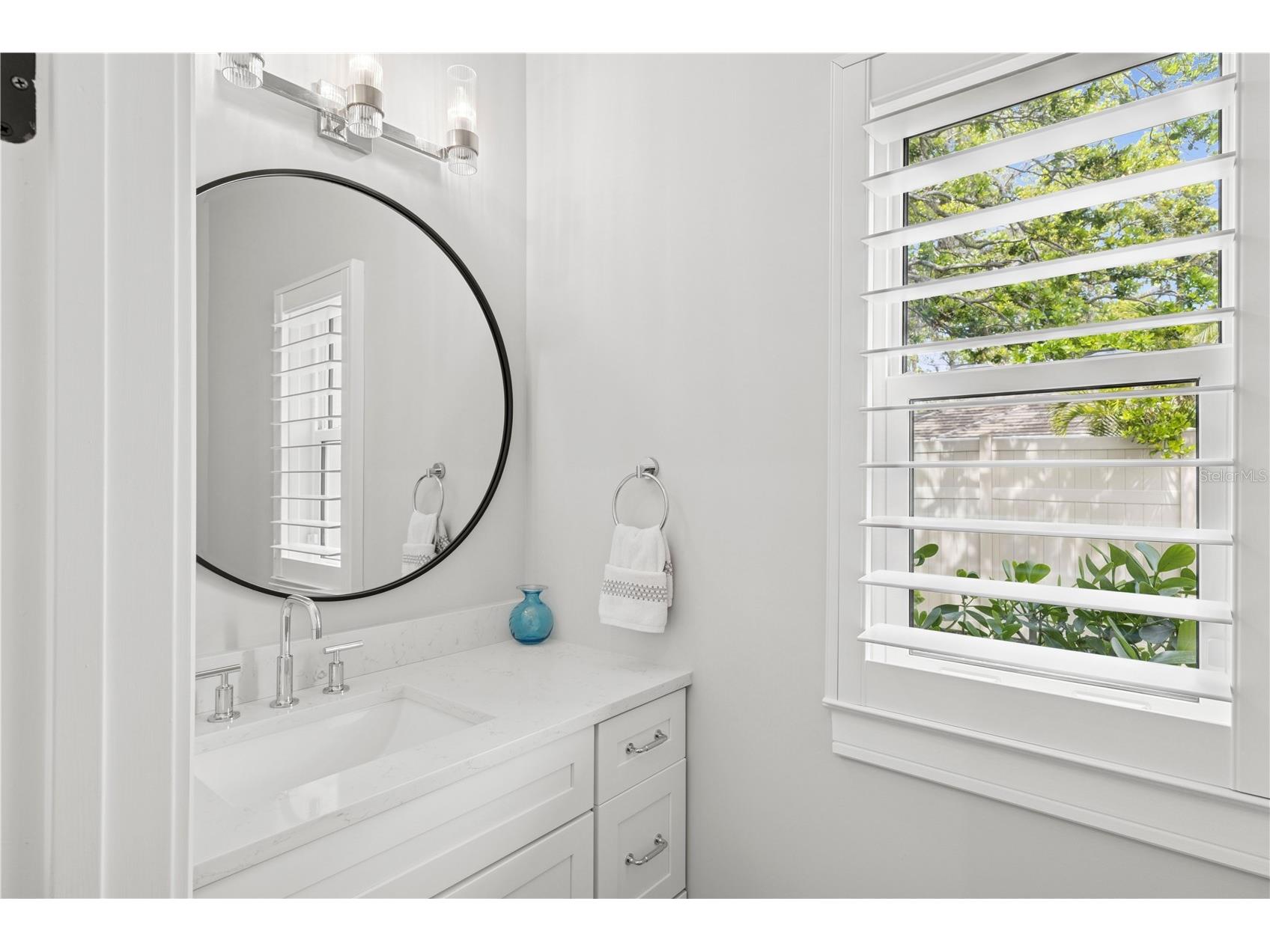 4013 Red Rock Lane Sarasota FL 34231 A4646608 image45