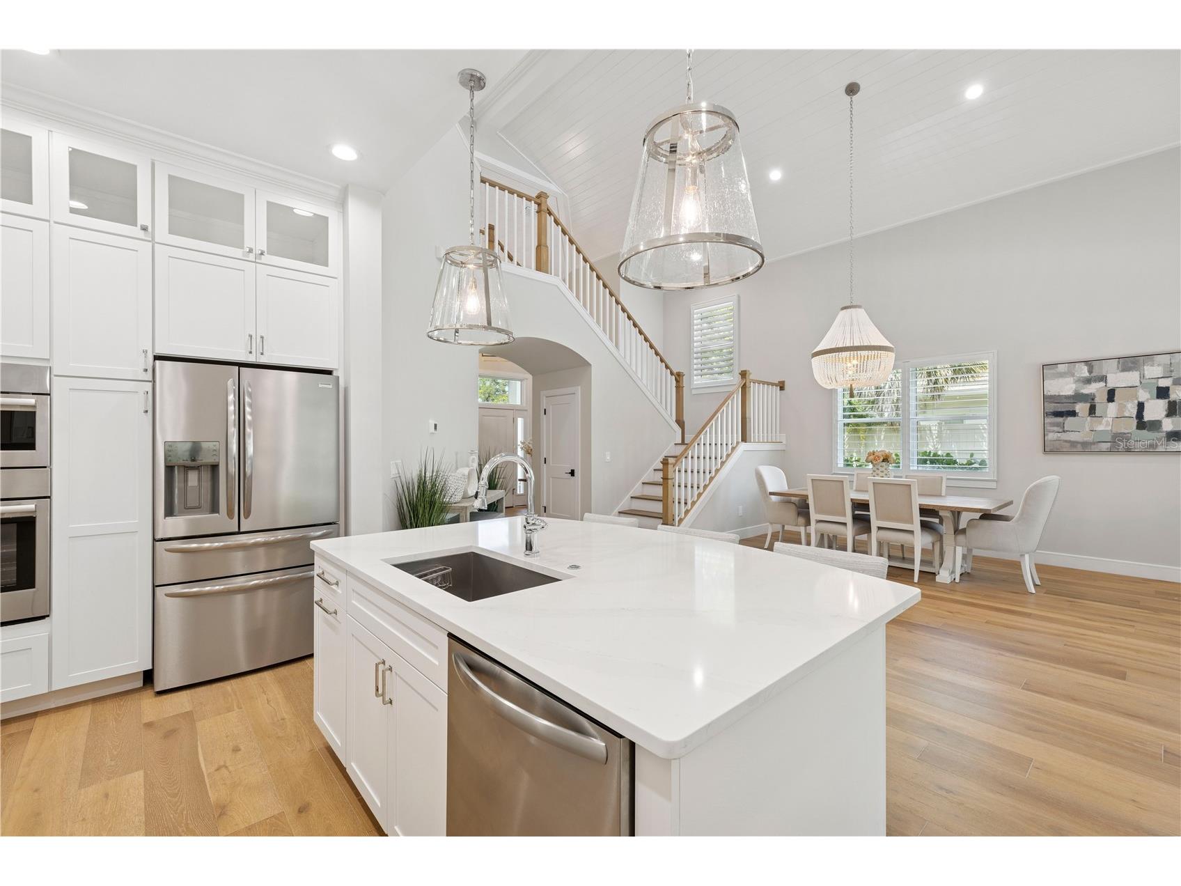 4013 Red Rock Lane Sarasota FL 34231 A4646608 image5