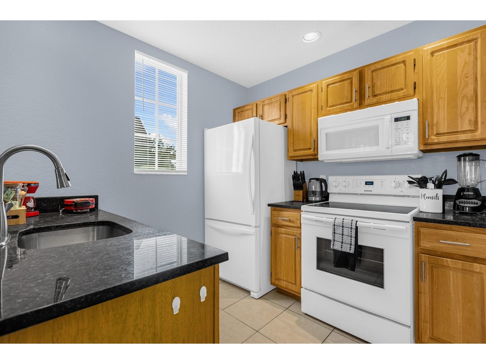 4013 Venetian Bay Drive #107 Kissimmee FL 34741 S5148047 image2