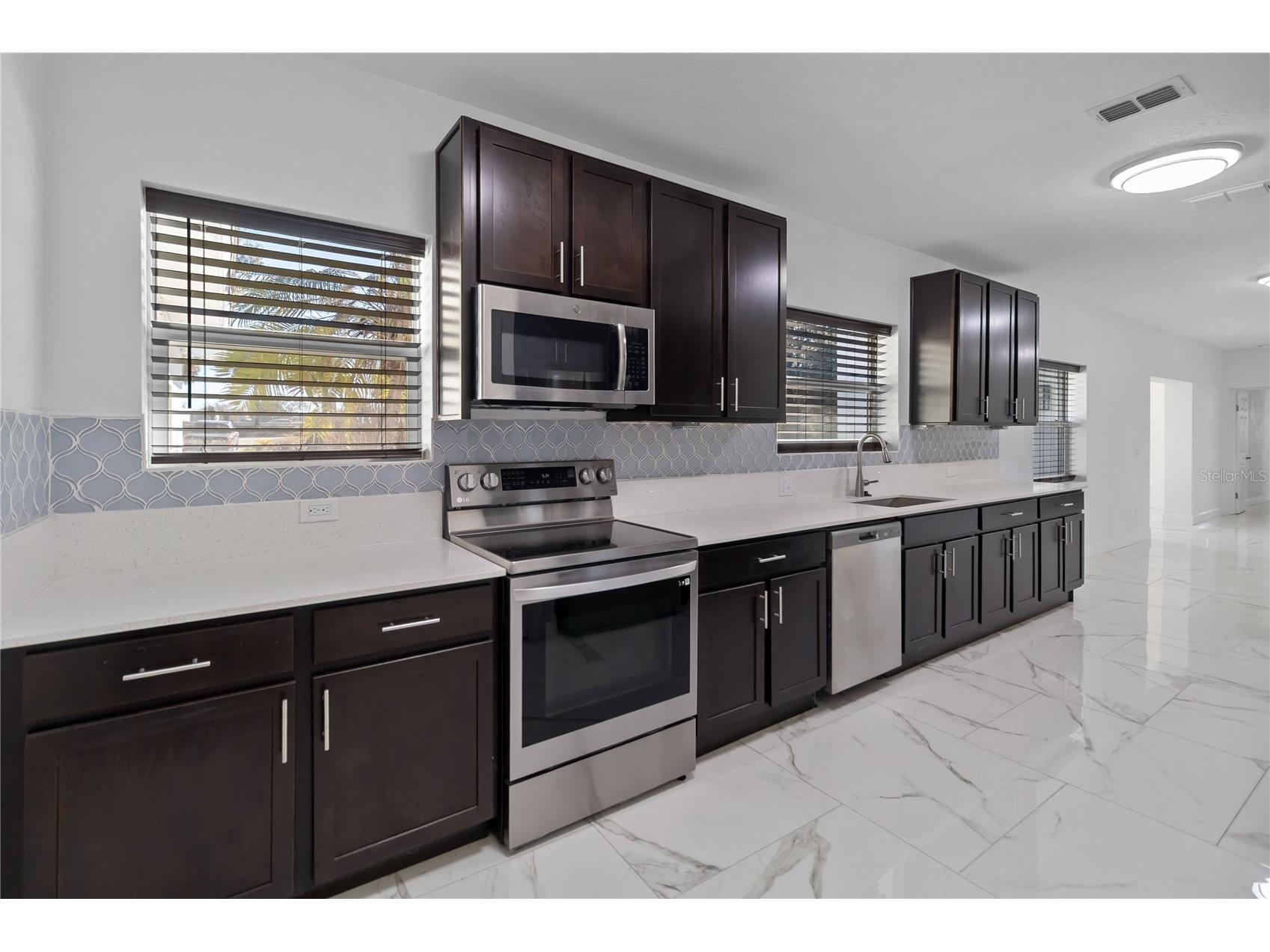 4014 Heatherington Road Orlando FL 32808 R4910703 image12