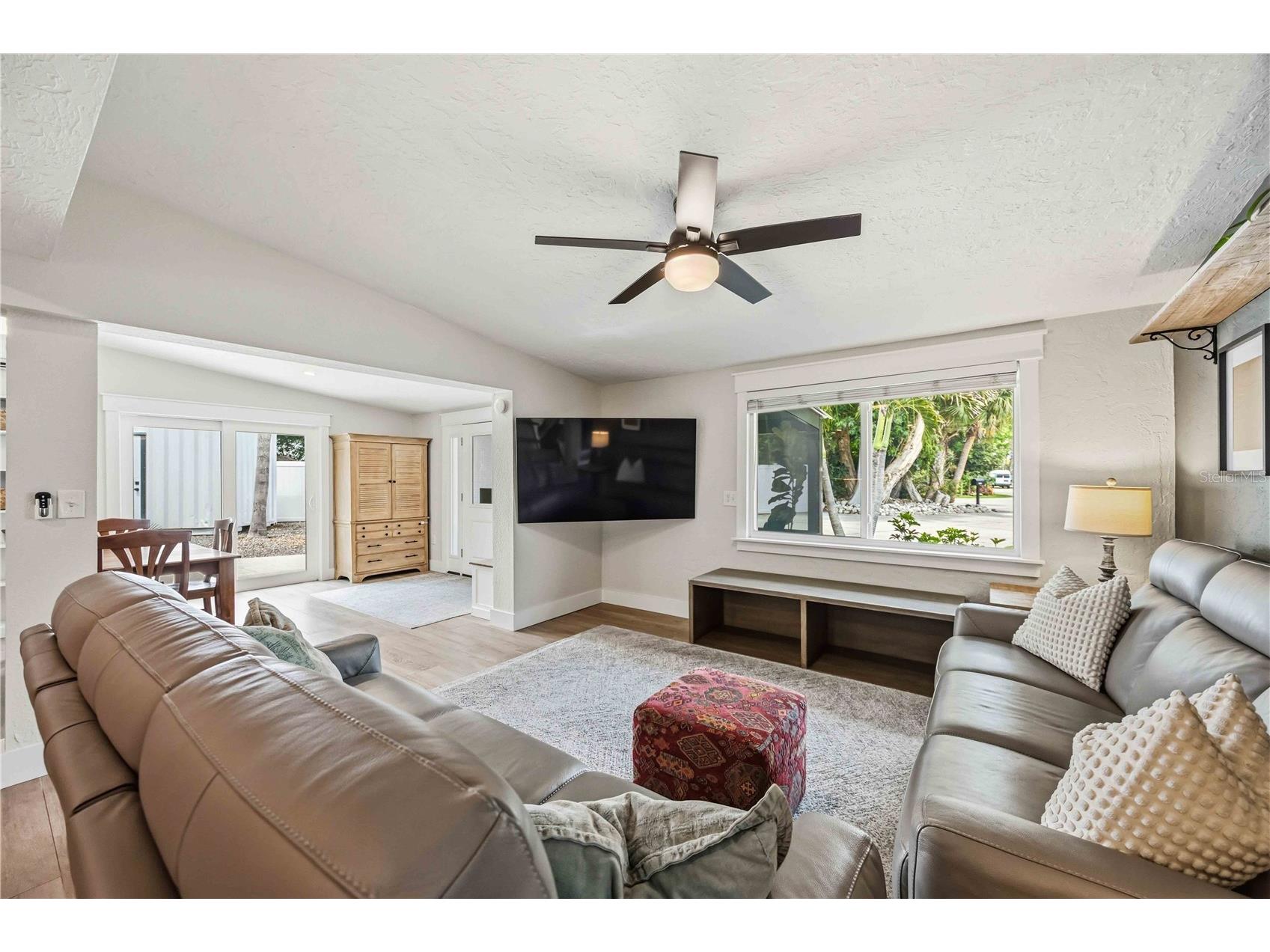 4014 Radnor Place Sarasota FL 34233 A4692497 image12