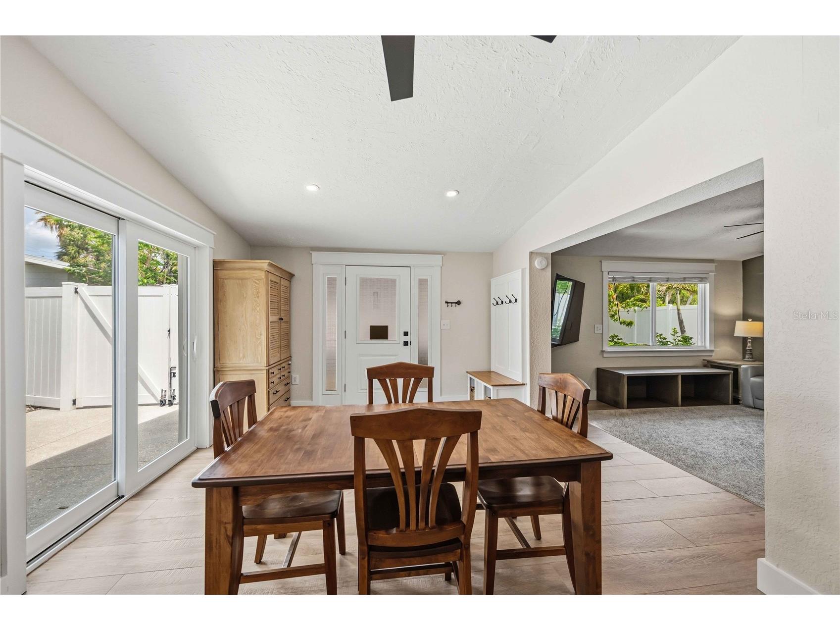 4014 Radnor Place Sarasota FL 34233 A4692497 image17