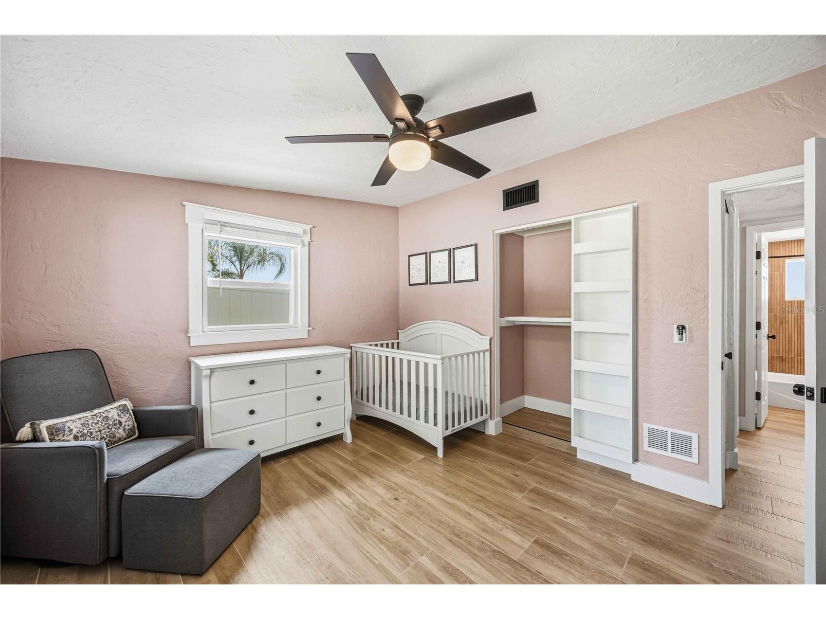 4014 Radnor Place Sarasota FL 34233 A4692497 image32