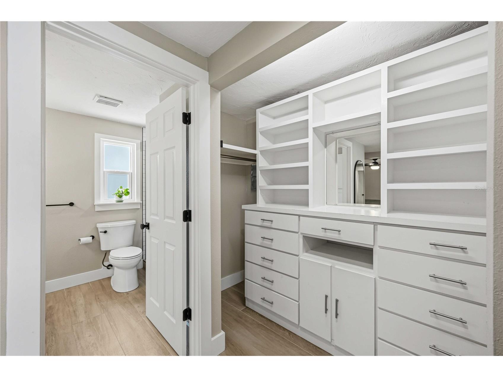4014 Radnor Place Sarasota FL 34233 A4692497 image39