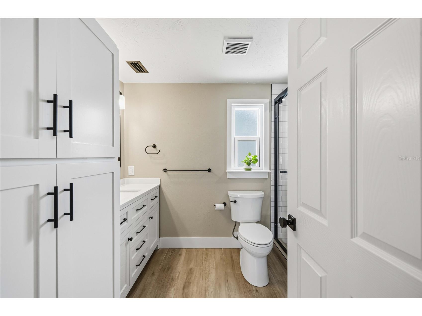 4014 Radnor Place Sarasota FL 34233 A4692497 image40