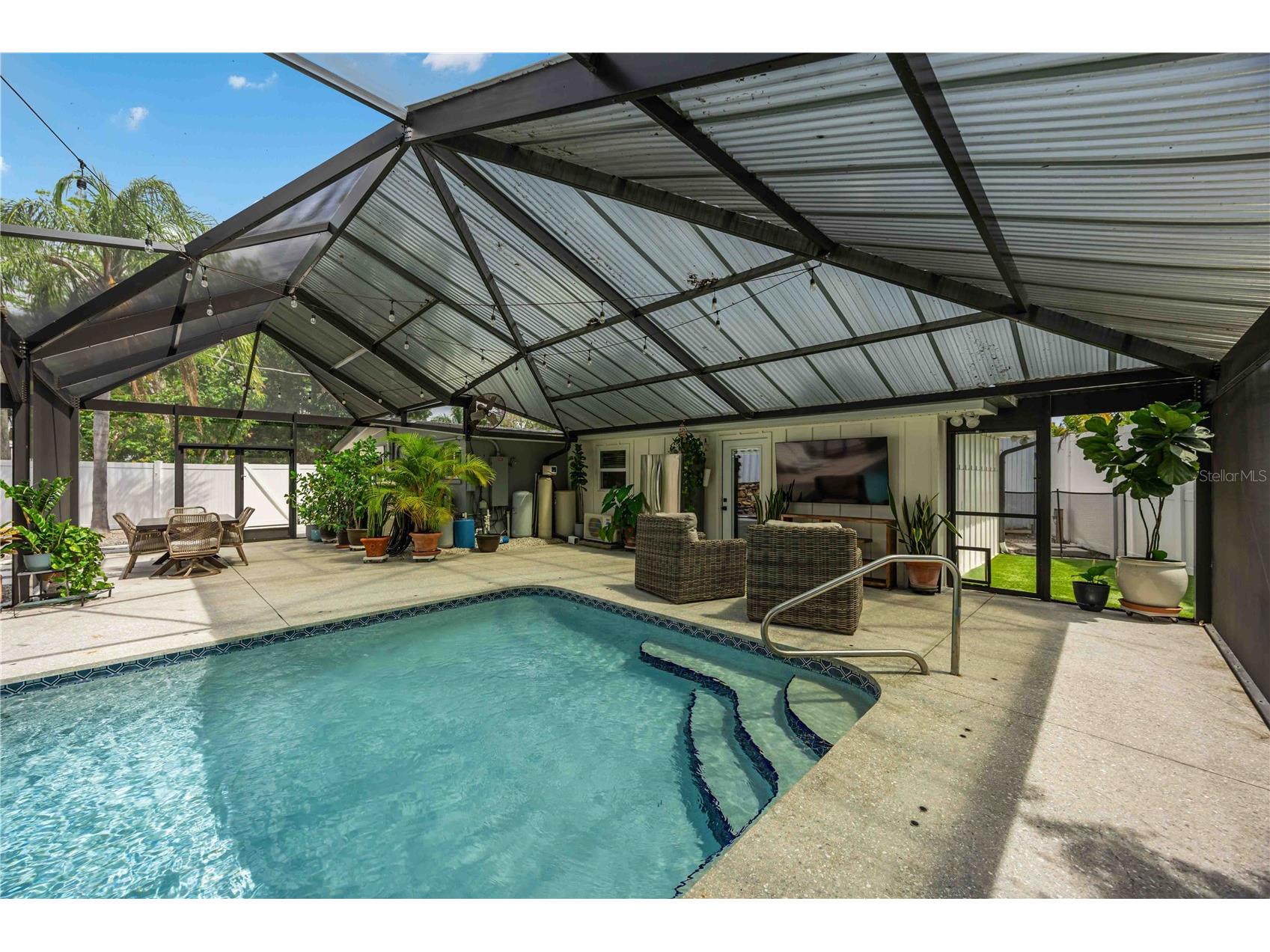 4014 Radnor Place Sarasota FL 34233 A4692497 image59