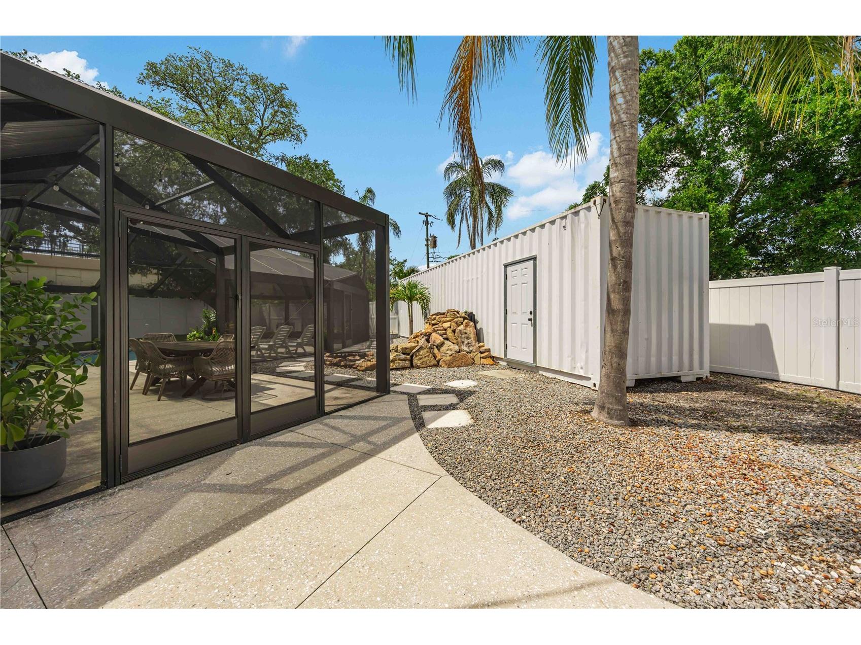 4014 Radnor Place Sarasota FL 34233 A4692497 image69