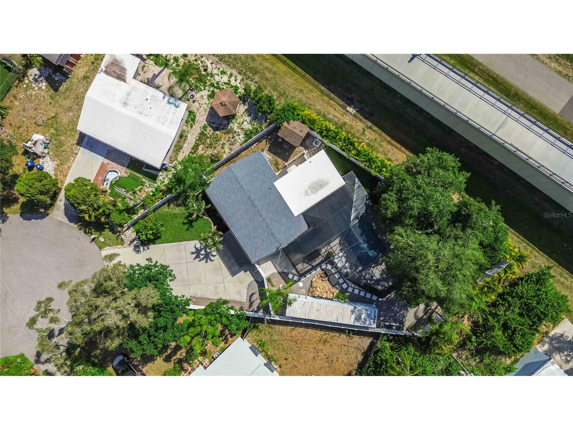 4014 Radnor Place Sarasota FL 34233 A4692497 image75