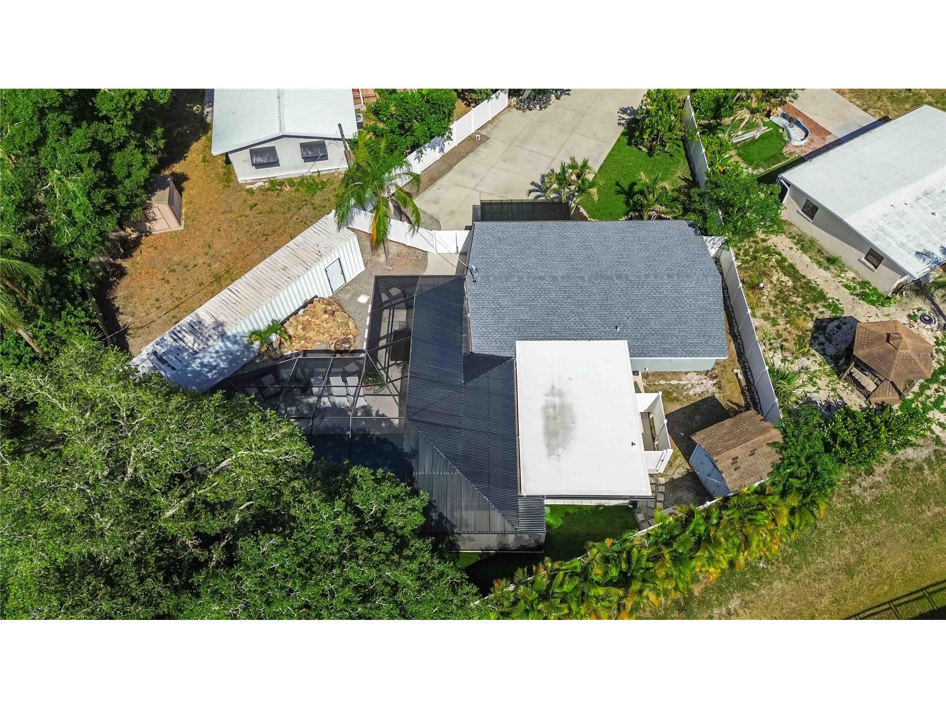 4014 Radnor Place Sarasota FL 34233 A4692497 image76