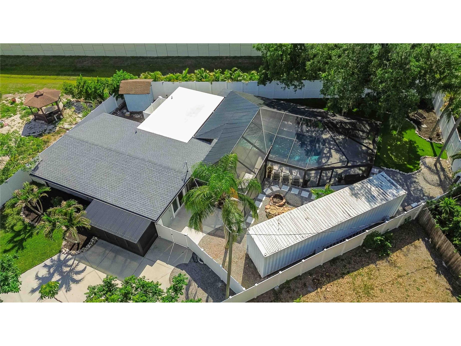 4014 Radnor Place Sarasota FL 34233 A4692497 image84