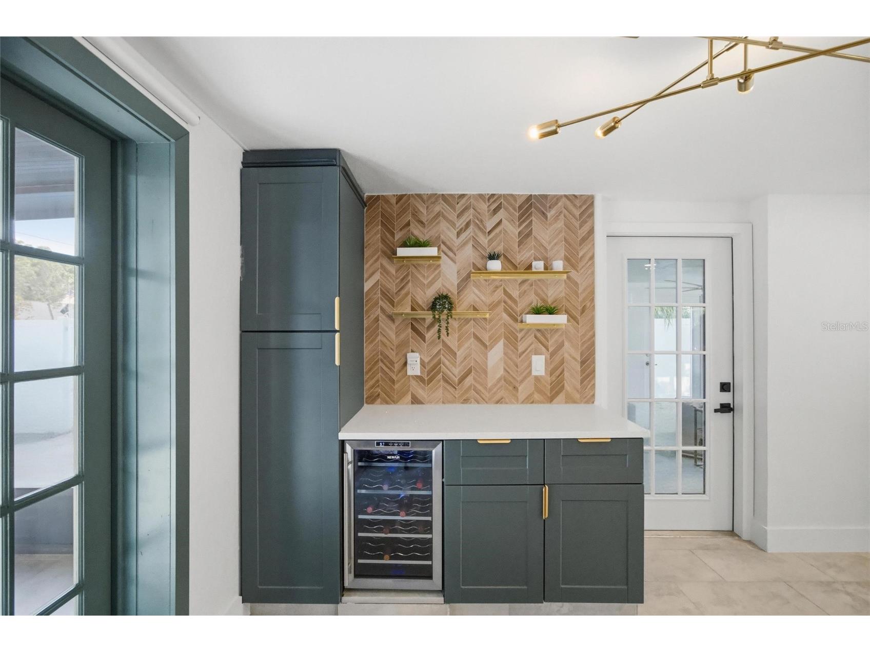4014 W Rogers Avenue Tampa FL 33611 TB8501135 image3