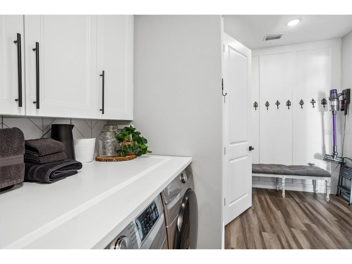 4015 10th Avenue N Saint Petersburg FL 33713 TB8368285 image19