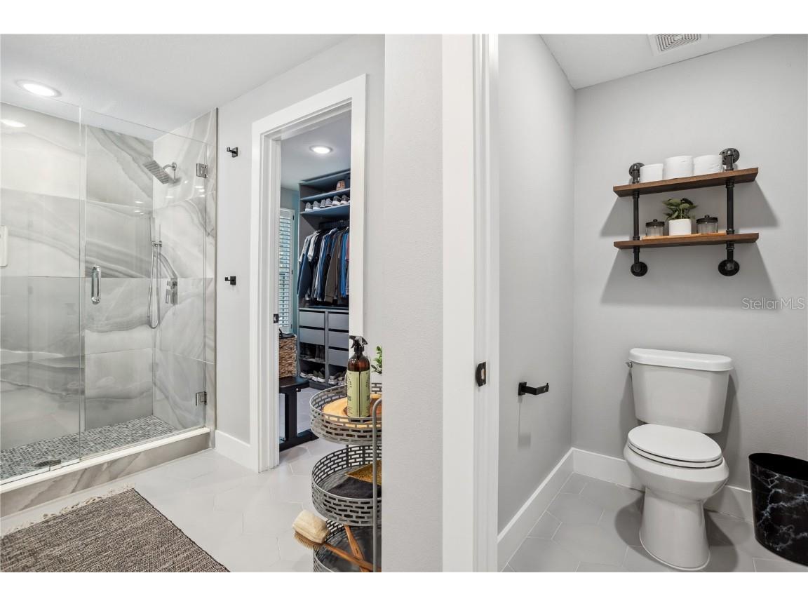 4015 10th Avenue N Saint Petersburg FL 33713 TB8368285 image34