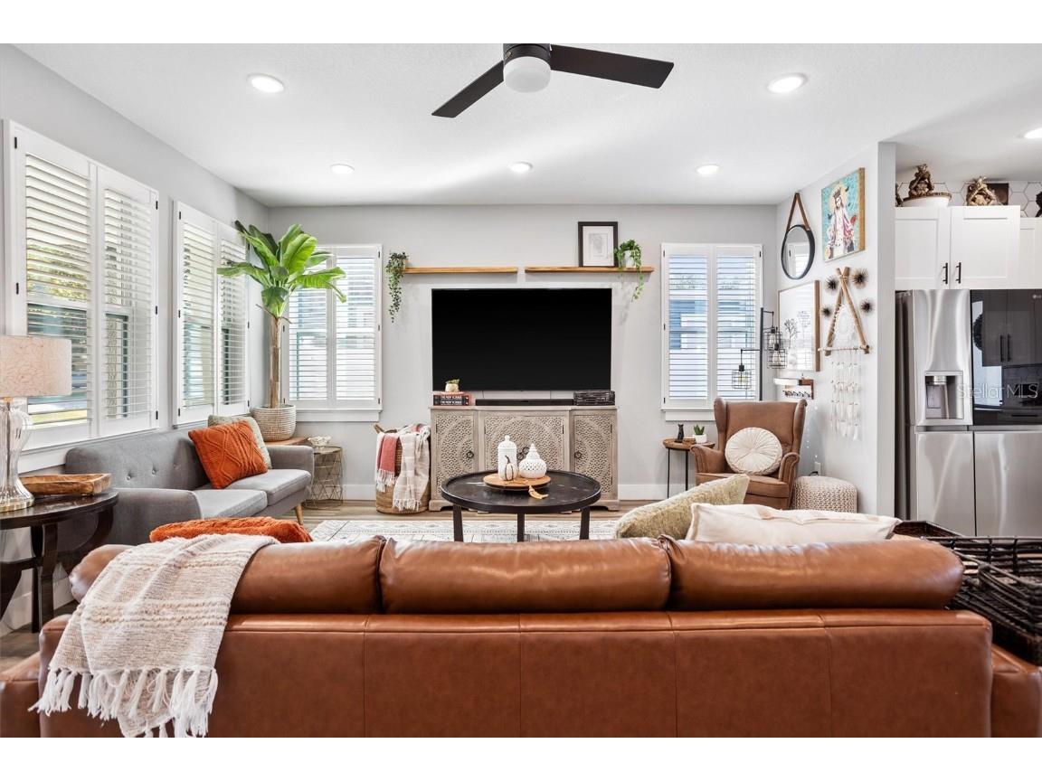 4015 10th Avenue N Saint Petersburg FL 33713 TB8368285 image4