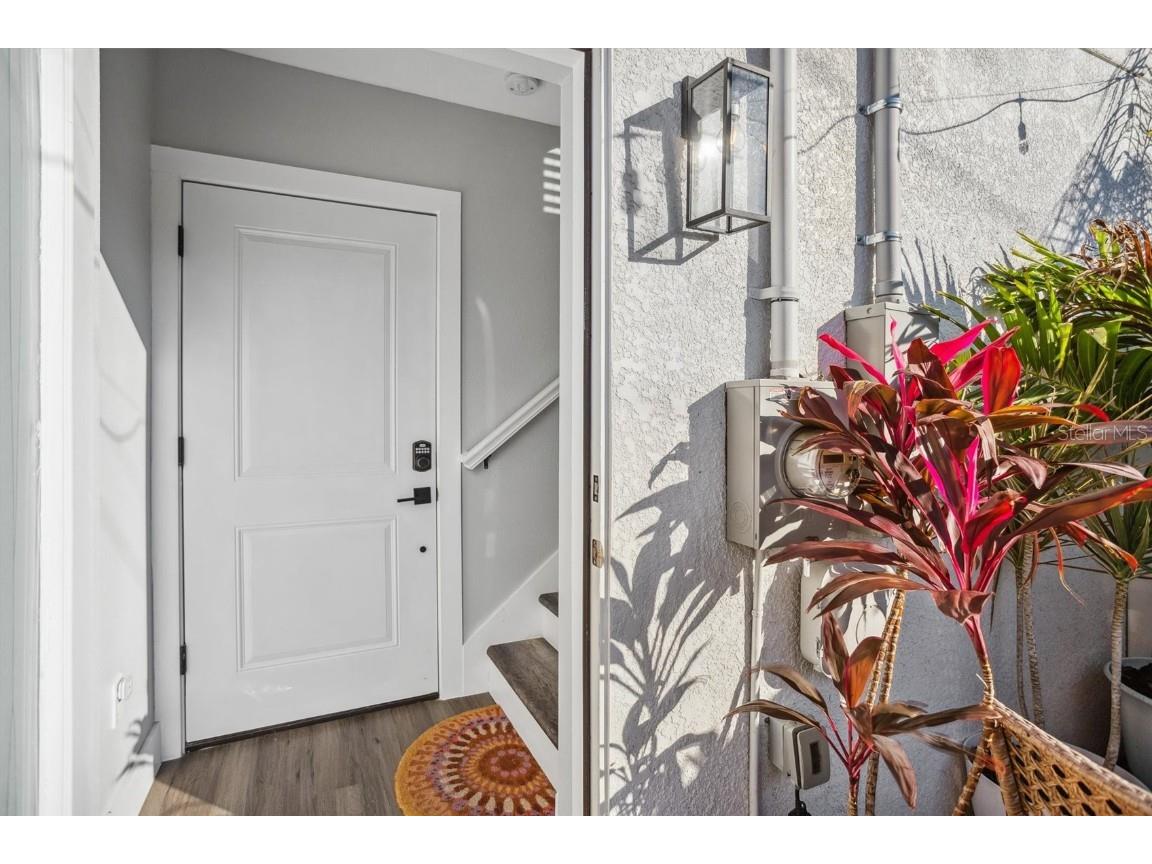 4015 10th Avenue N Saint Petersburg FL 33713 TB8368285 image41