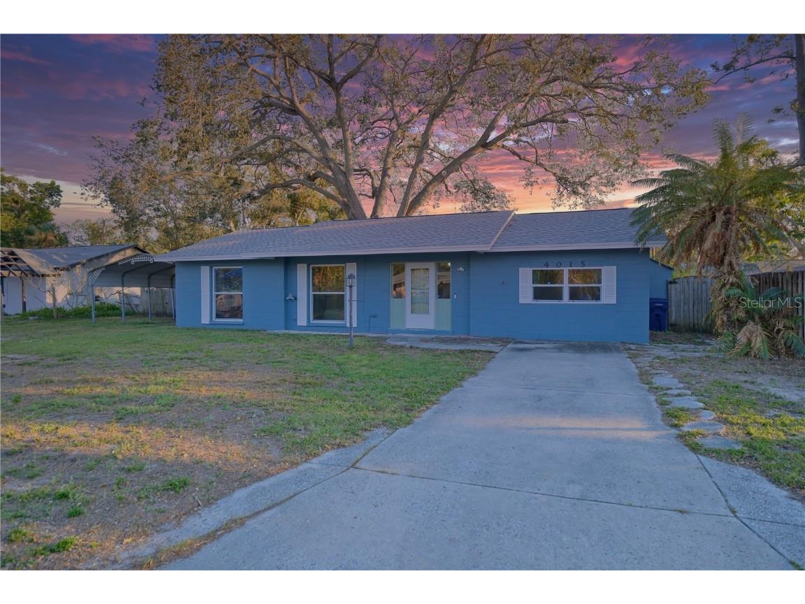 4015 11th Avenue W Bradenton FL 34205 A4642637 image1