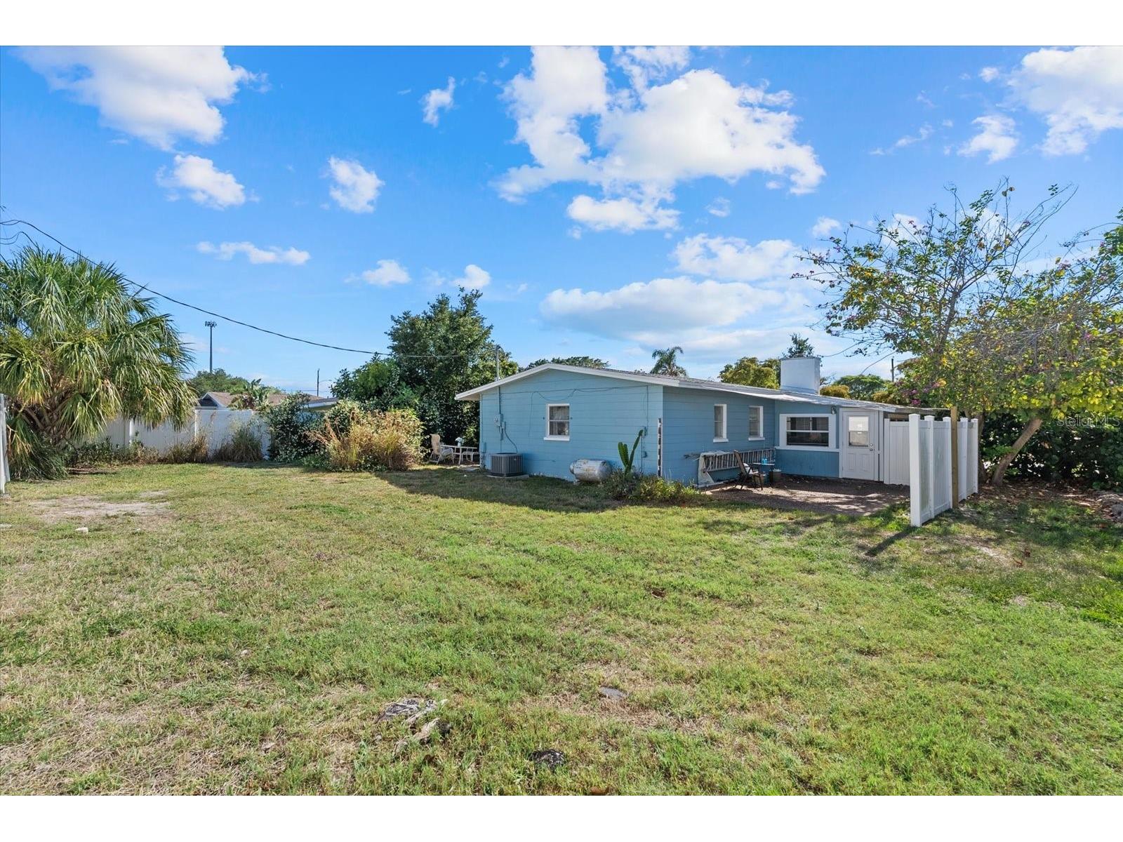 4015 52nd Street Court W Bradenton FL 34209 A4692650 image24