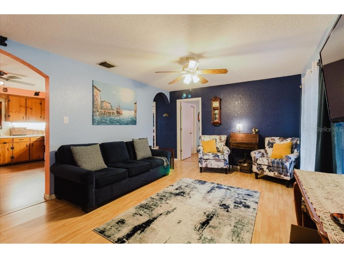 4015 Asbury Place Sarasota FL 34233 A4654008 image10