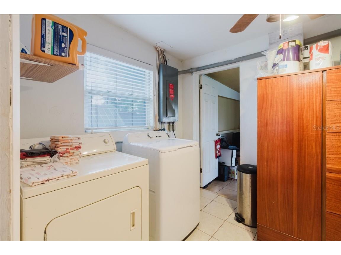 4015 Asbury Place Sarasota FL 34233 A4654008 image26