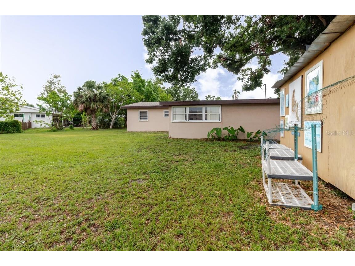 4015 Asbury Place Sarasota FL 34233 A4654008 image32