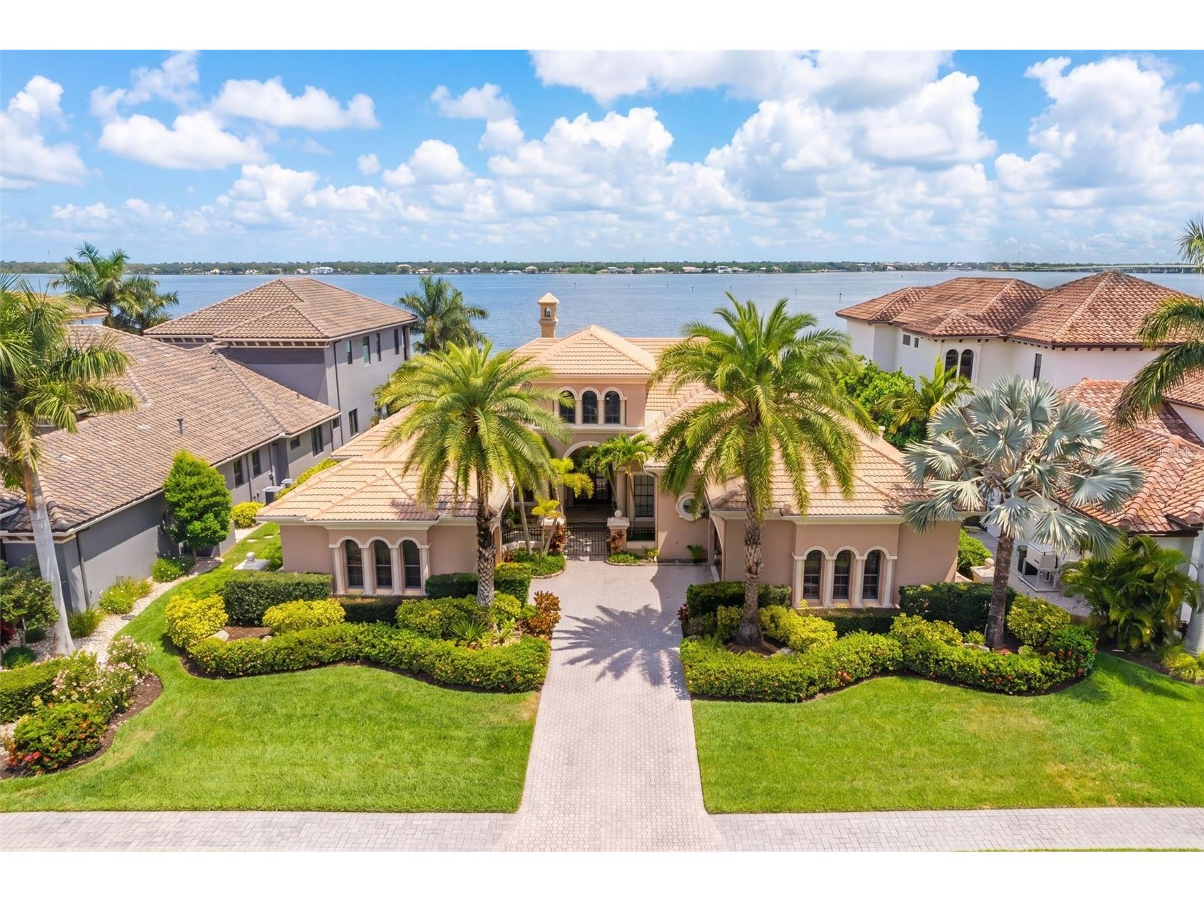 4015 Hawk Island Drive Bradenton FL 34208 - MANATEE RIVER A4694493 image1