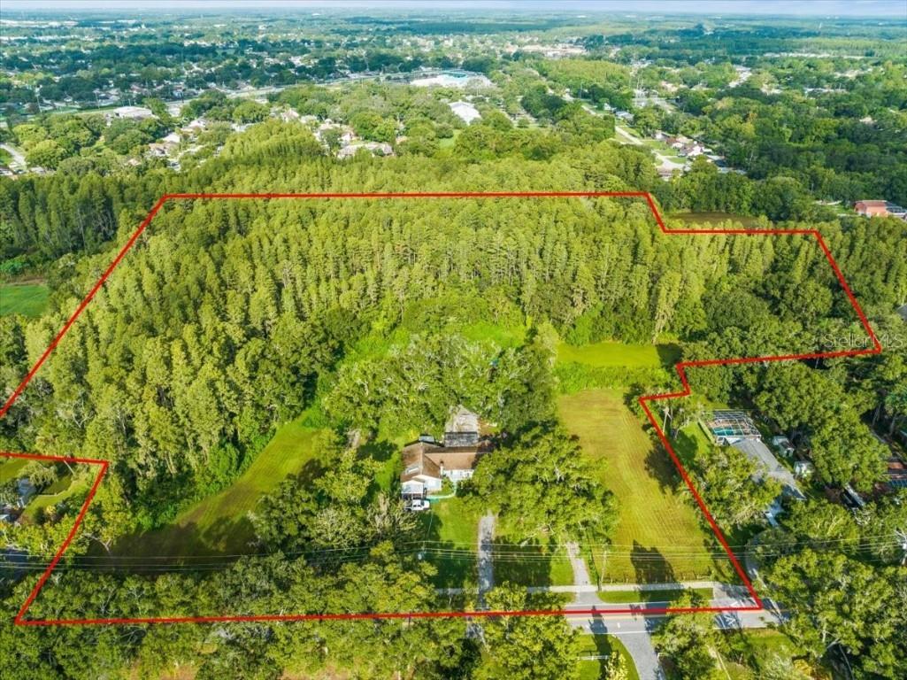 4015 Hudson Lane Tampa FL 33618 T3469241 image1