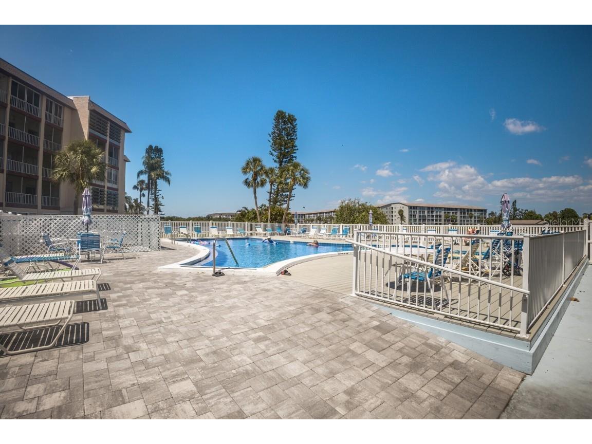 4015 Lake Bayshore Drive #108 Bradenton FL 34205 A4651331 image27