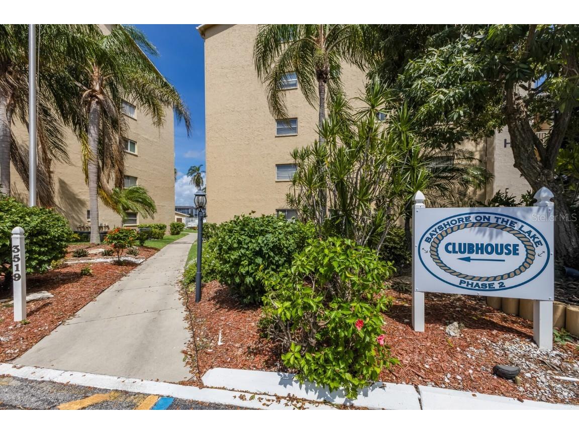 4015 Lake Bayshore Drive #108 Bradenton FL 34205 A4651331 image28