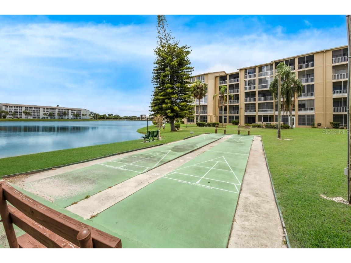 4015 Lake Bayshore Drive #108 Bradenton FL 34205 A4651331 image35