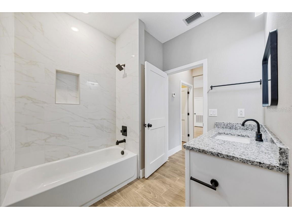 4015 N 29th Street Tampa FL 33610 TB8452230 image28