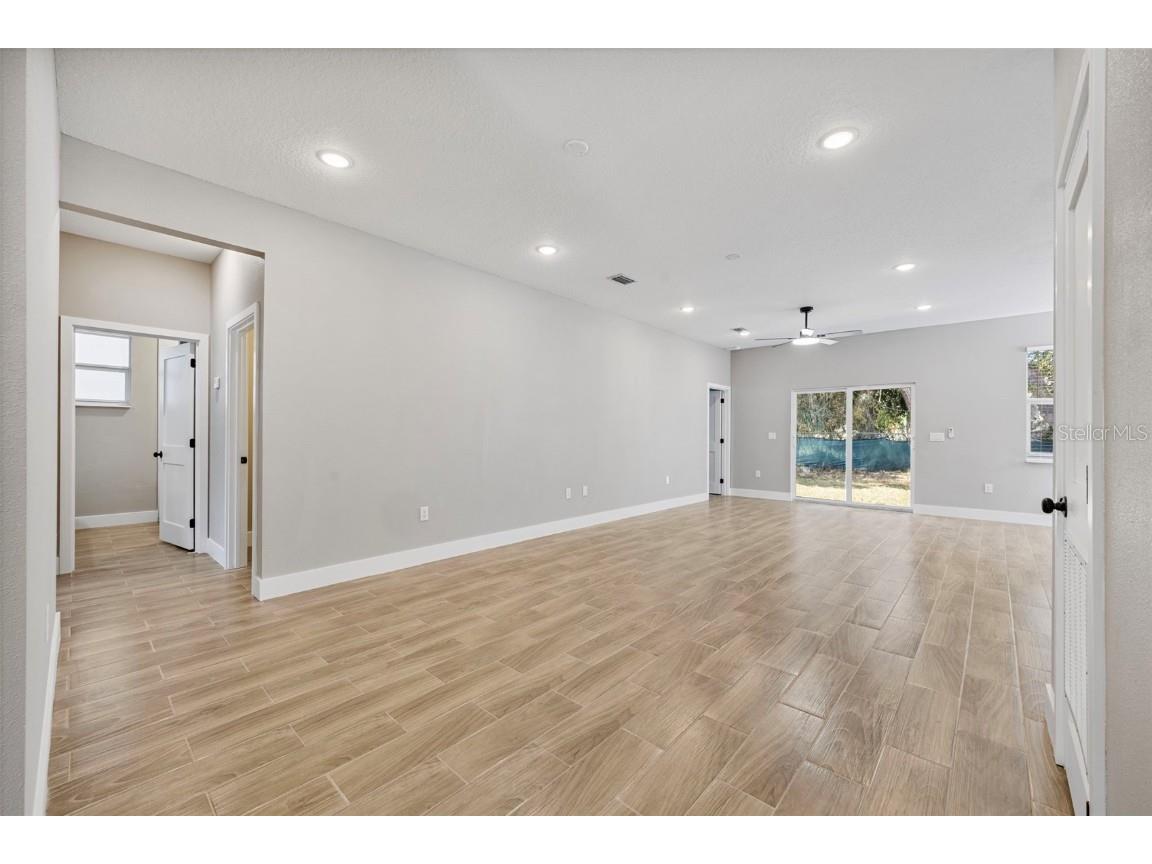 4015 N 29th Street Tampa FL 33610 TB8452230 image6