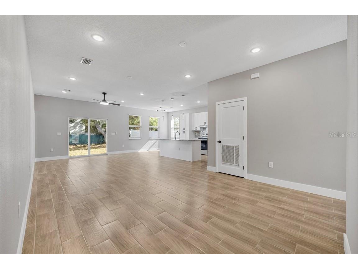 4015 N 29th Street Tampa FL 33610 TB8452230 image7