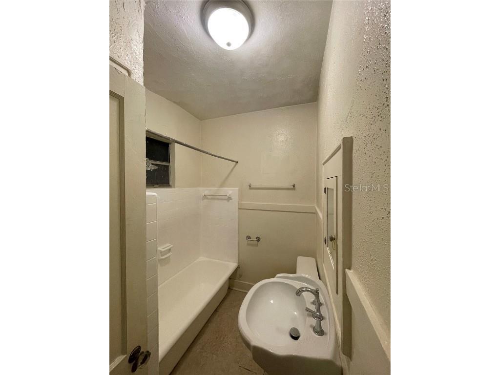 4015 N Seminole Avenue #7 Tampa FL 33603 TB8455166 image11