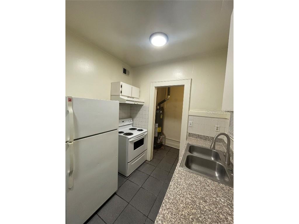 4015 N Seminole Avenue #7 Tampa FL 33603 TB8455166 image6