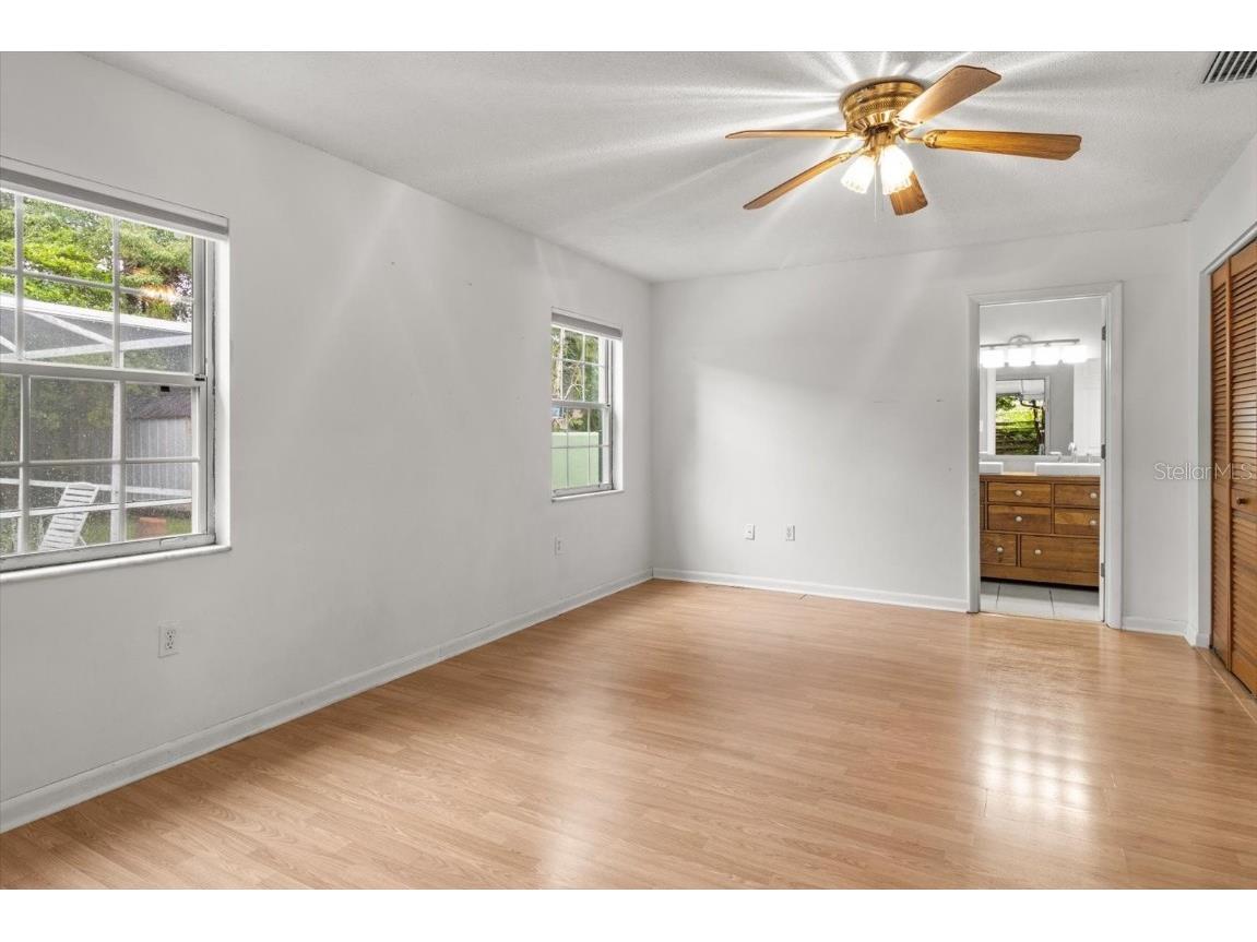 4015 SE 15th Street Ocala FL 34471 OM706468 image16