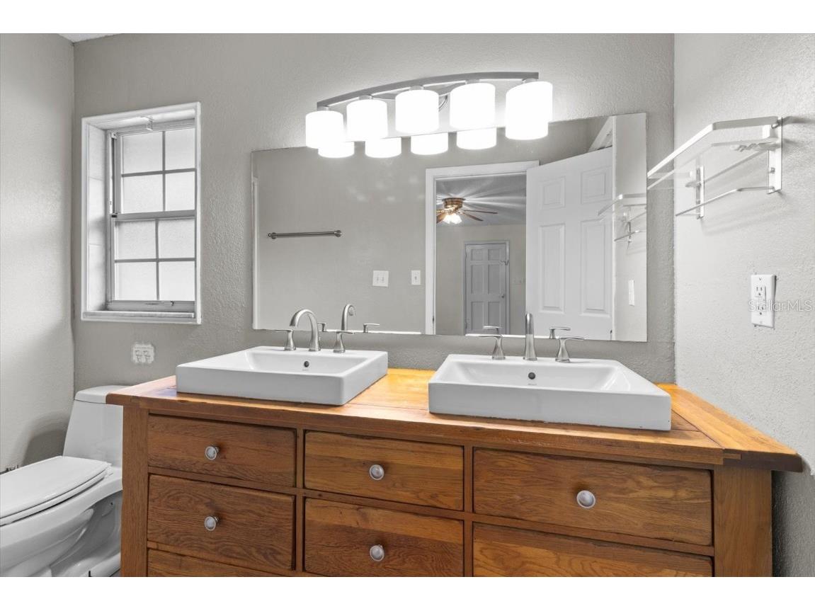 4015 SE 15th Street Ocala FL 34471 OM706468 image19