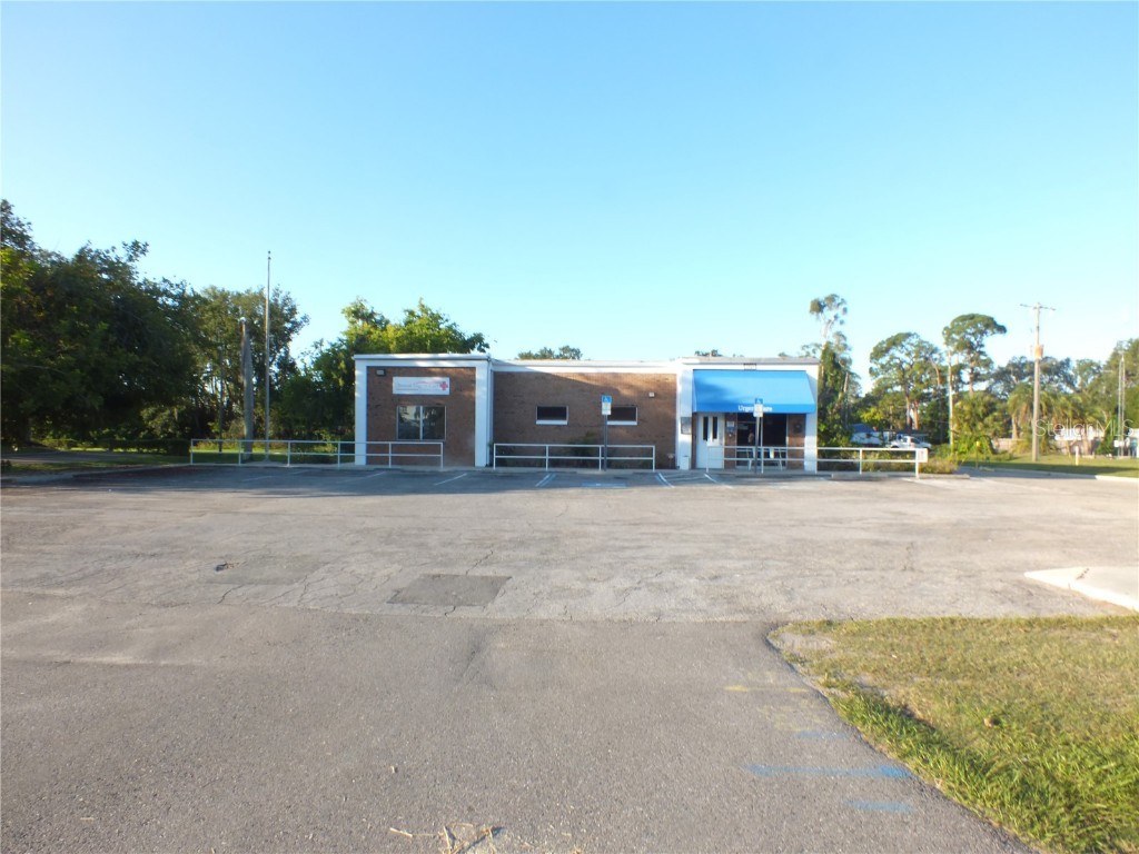 4015 Us Highway 301 N Ellenton FL 34222 A4573344 image1