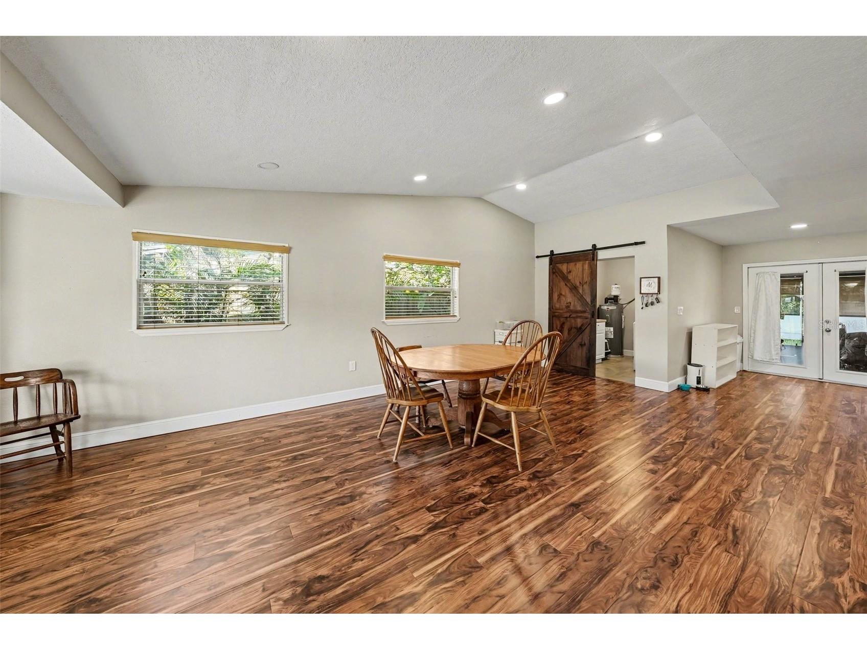 4015 W Land Avenue Tampa FL 33616 TB8497662 image13