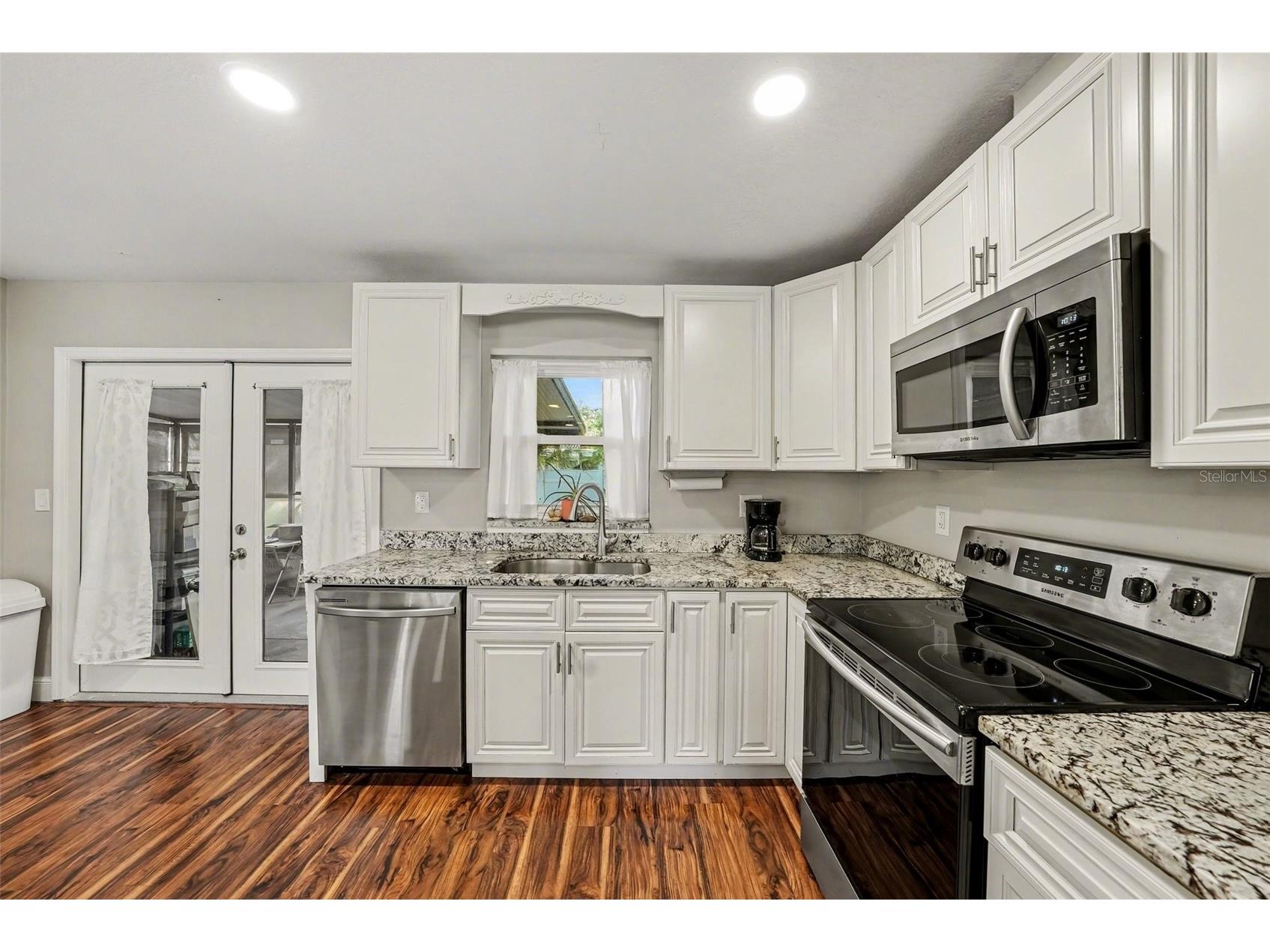 4015 W Land Avenue Tampa FL 33616 TB8497662 image7