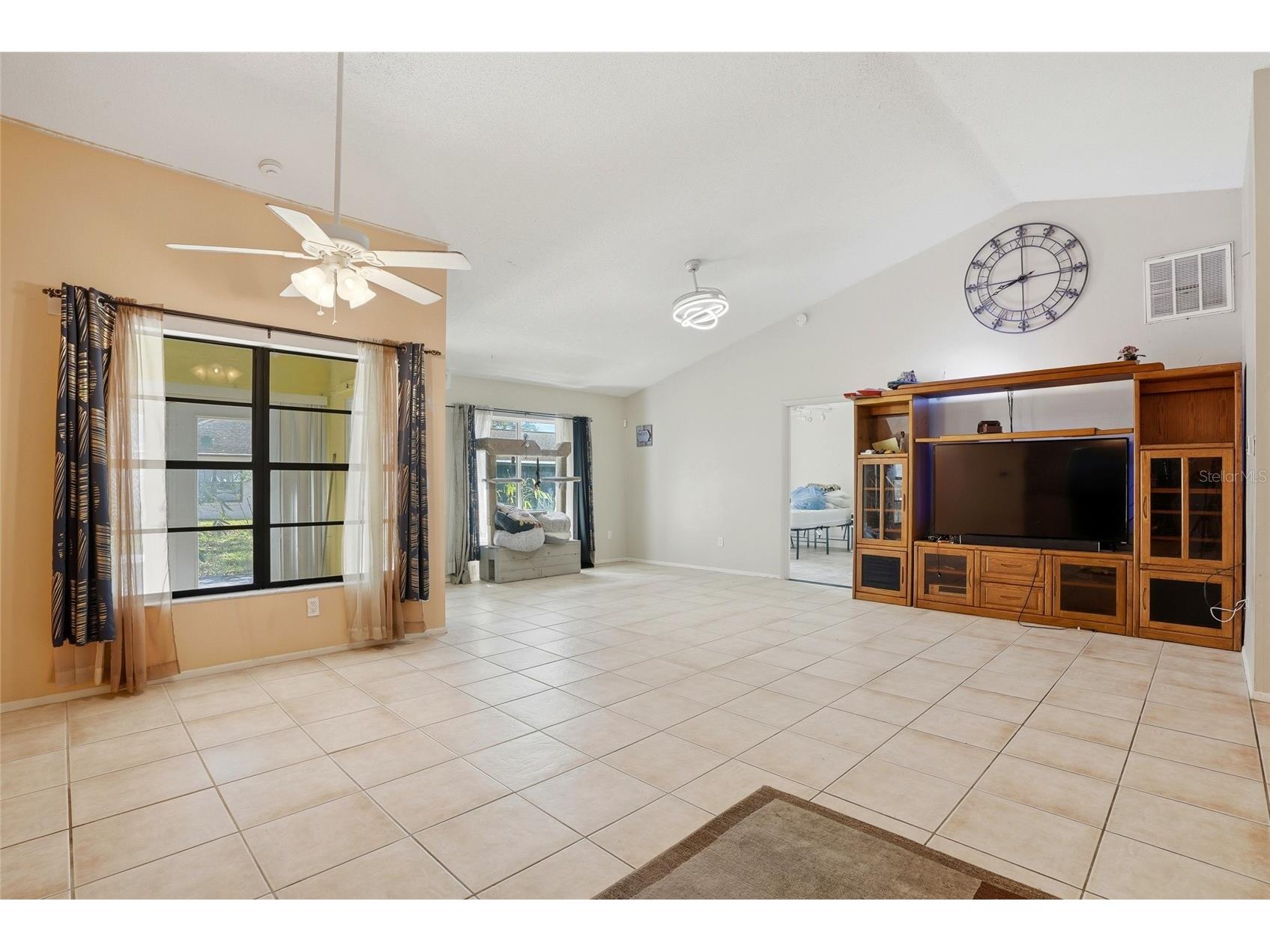 4016 103rd Ave Clearwater FL 33762 TB8488604 image8