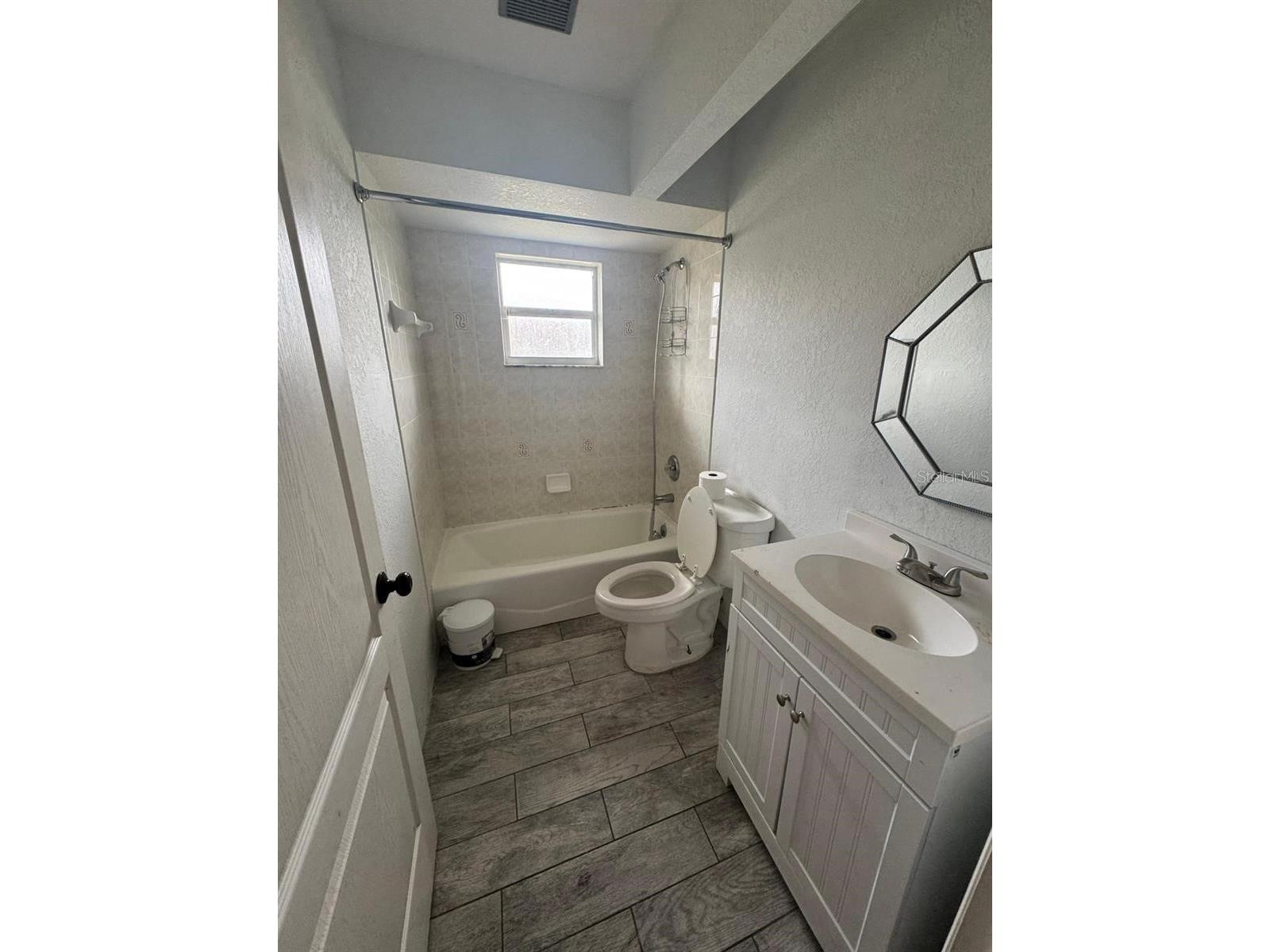 4016 Bula Lane North Port FL 34287 A4698644 image3