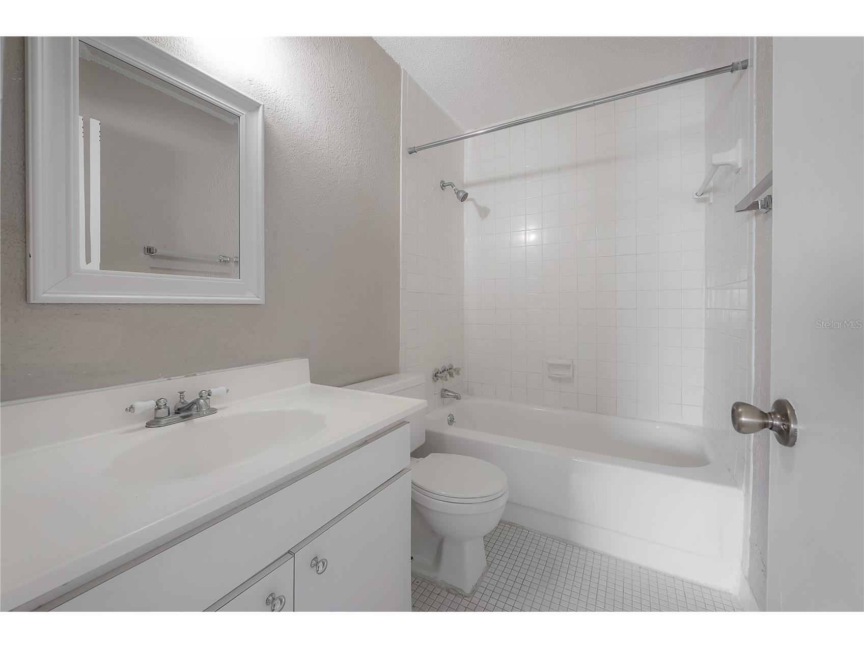 4016 Cortez Drive #D Tampa FL 33614 TB8493499 image10