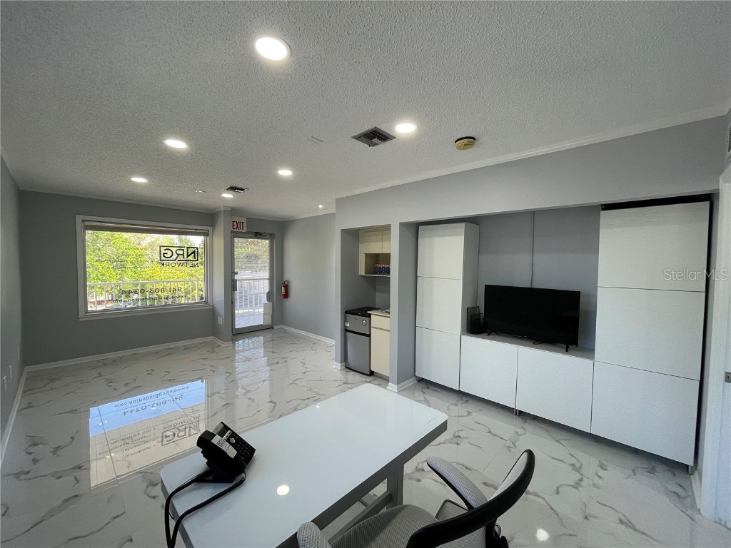 4016 Cortez Road W #1205 Bradenton FL 34210 A4668054 image1