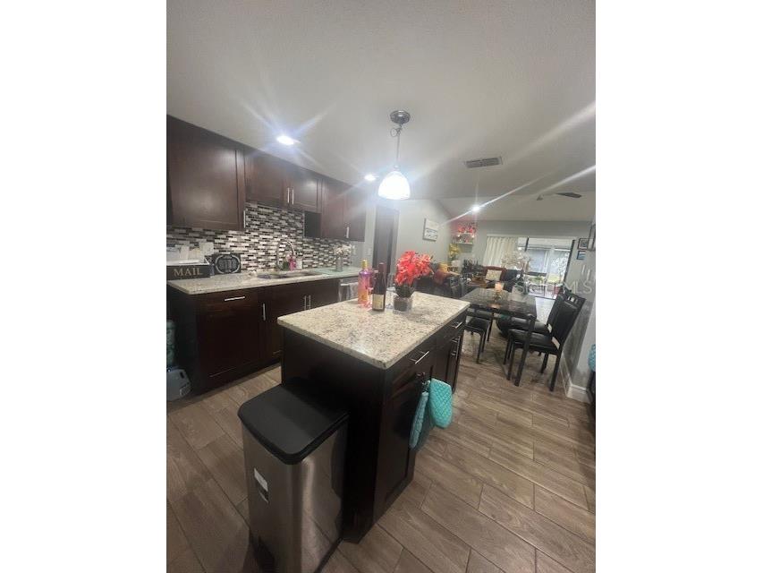 4016 Lake Boulevard Clearwater FL 33762 TB8427644 image15