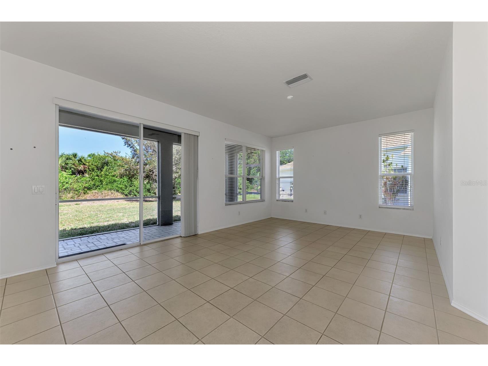 4016 Landor Court Venice FL 34293 A4691263 image11