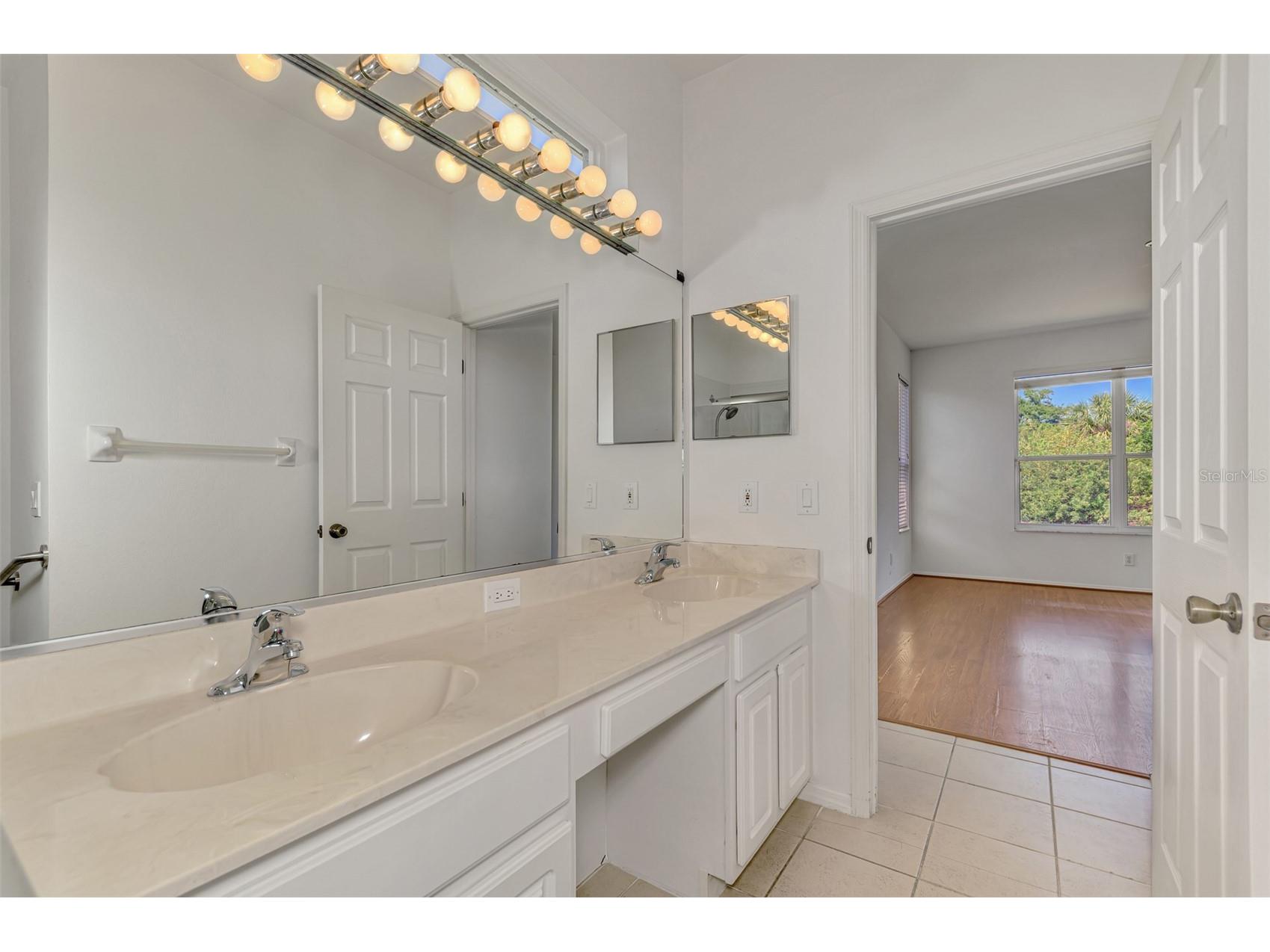 4016 Landor Court Venice FL 34293 A4691263 image34