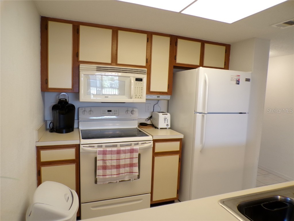 4016 Oakview Drive #J6 Punta Gorda FL 33980 A4655654 image6