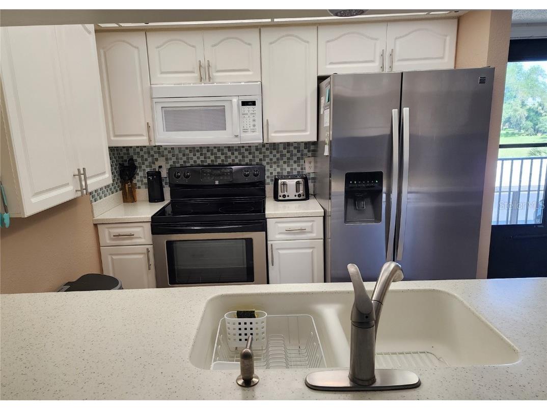 4016 Oakview Drive #J8 Punta Gorda FL 33980 - TALA LAKE C7490891 image13